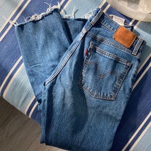 Levi’s wedgie straight jeans
